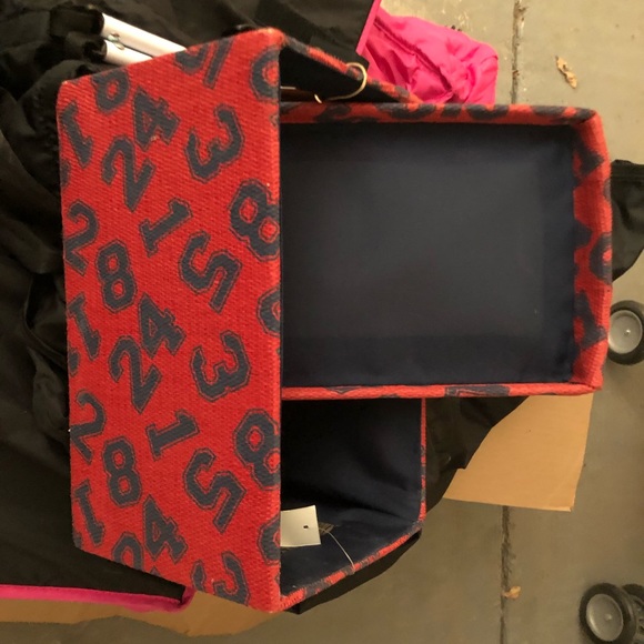 Gift box or storage for little boys - Picture 4 of 5